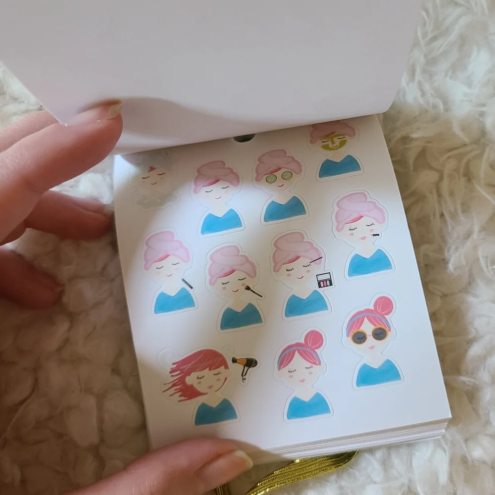 🆕️ lollipalooza sticker book